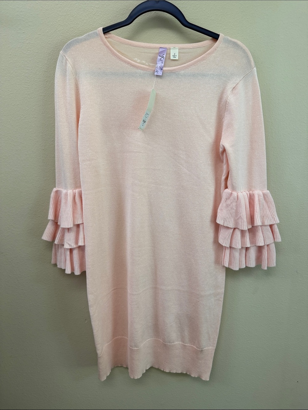 Alya Light Pink Ruffle-Sleeve Knit Dress